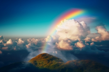 虹と恋愛のイメージ写真